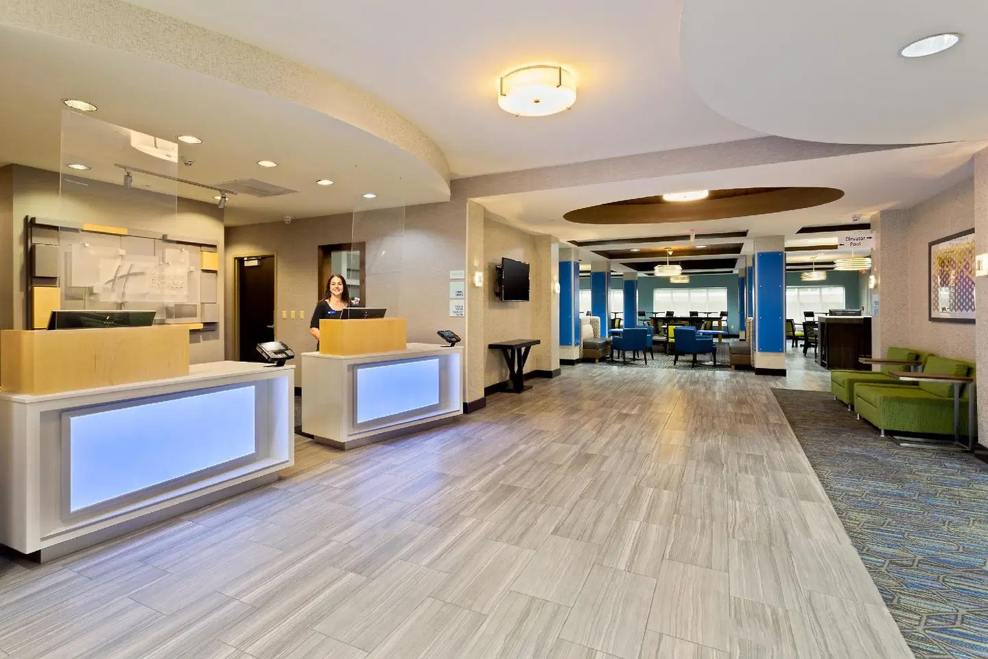 Holiday Inn Express Clearwater by IHG LOUNGE_LOBBY