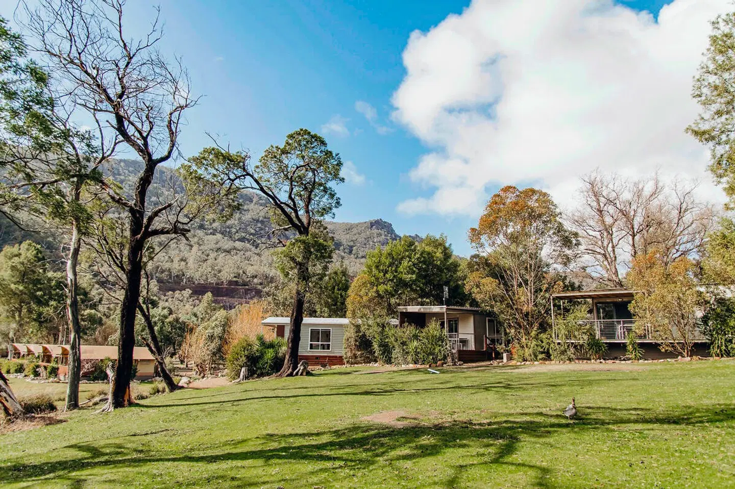 Halls Gap Lakeside Tourist Park EXTERIOR