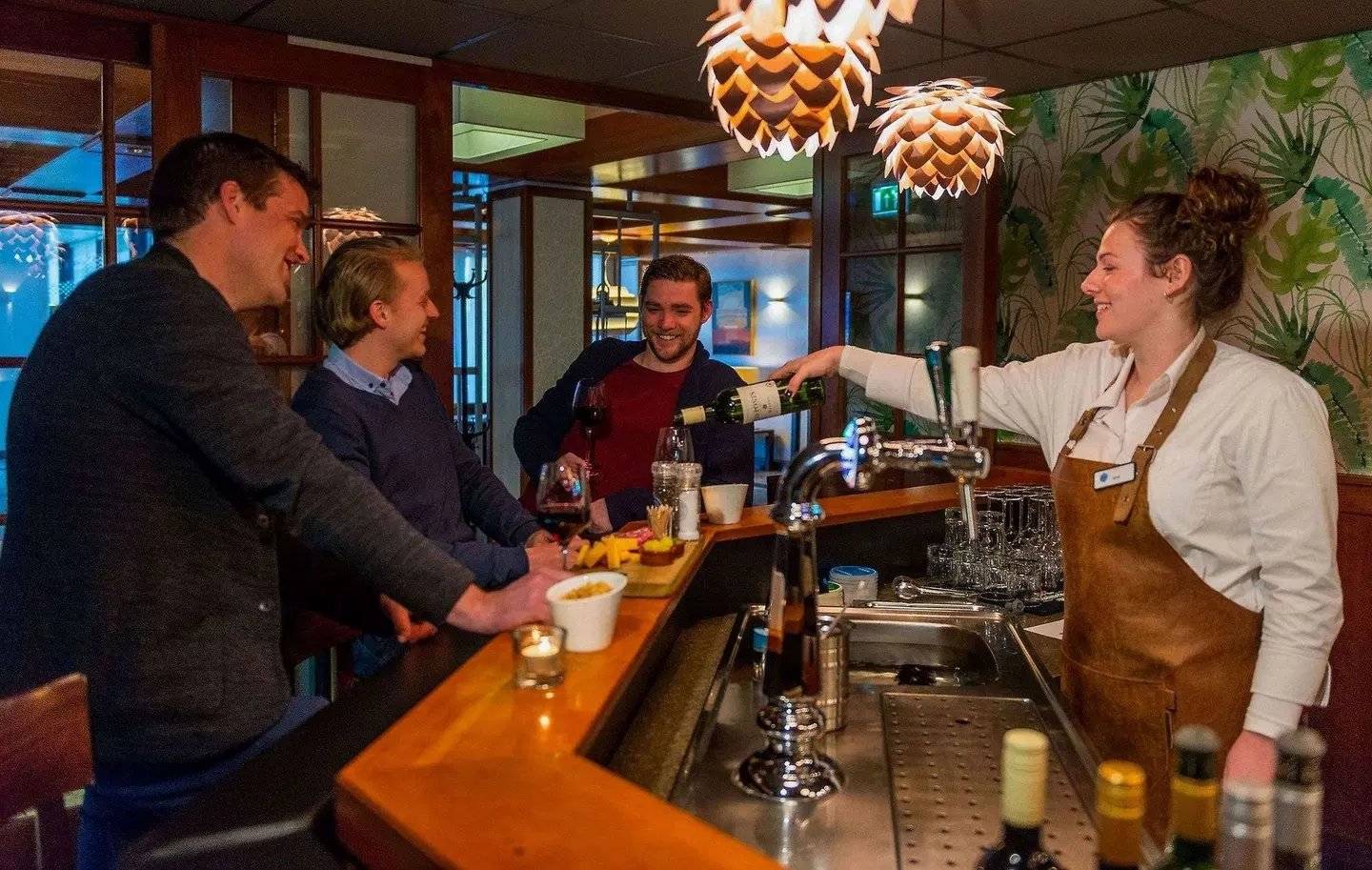 Grand Hotel Amstelveen Bar