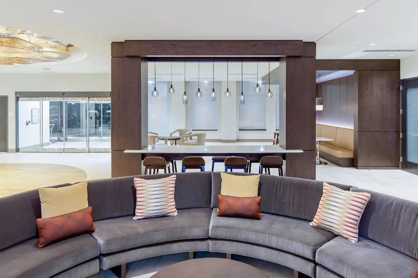Cambria Hotel College Park LOUNGE_LOBBY