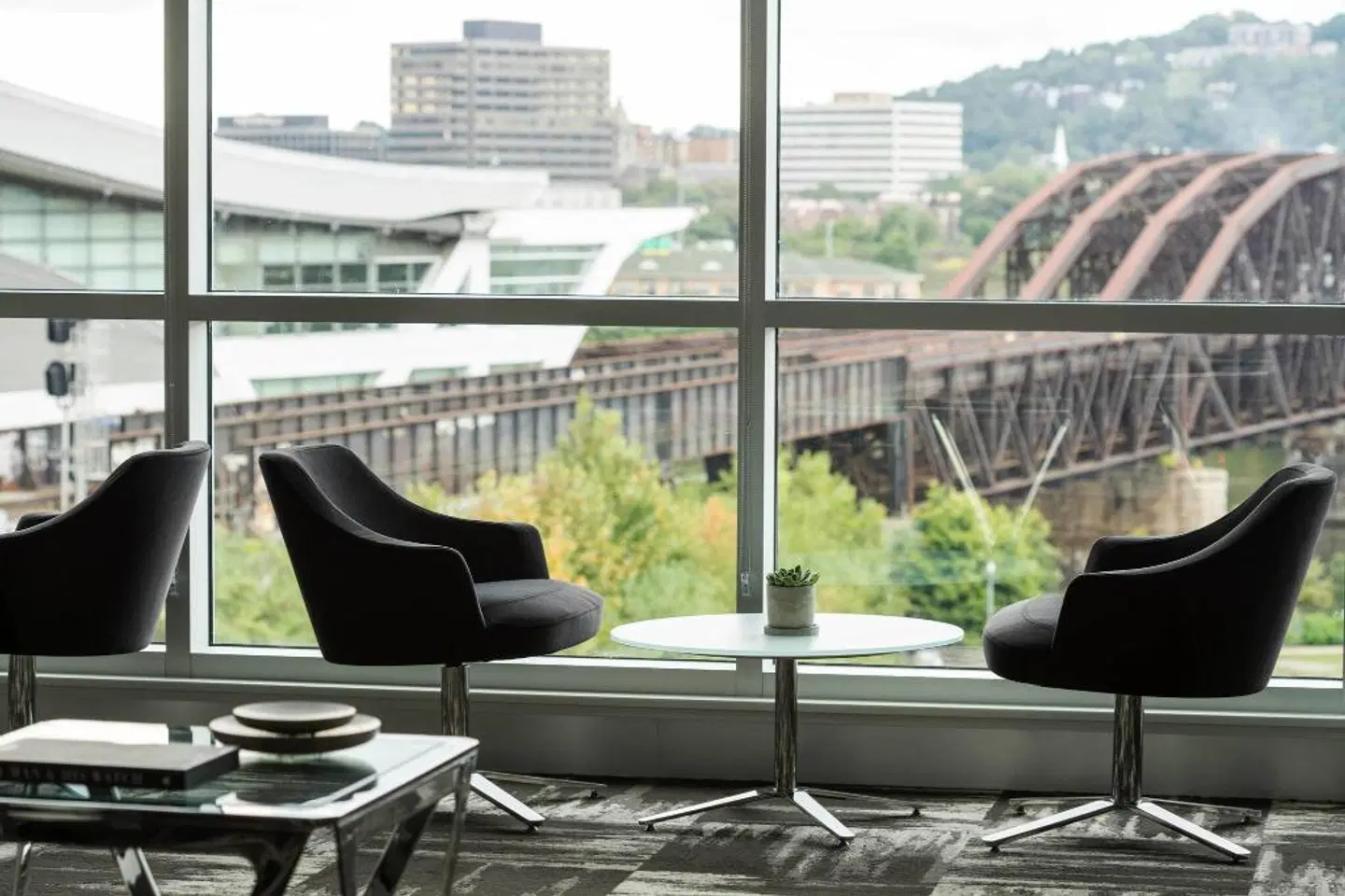 AC Hotel by Marriott Pittsburgh Downtown Terrasse