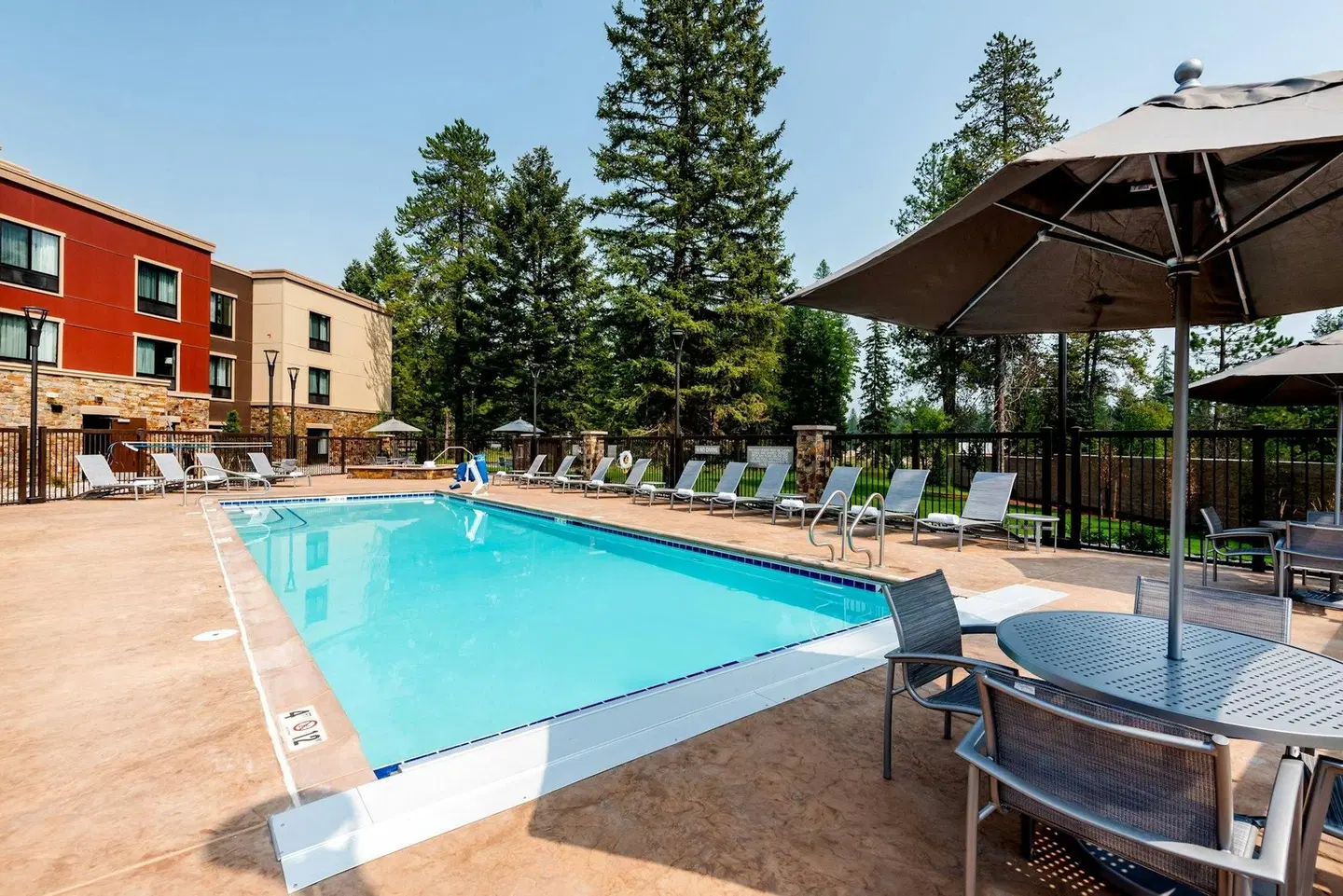 TownePlace Suites by Marriott Whitefish Kalispell OUTDOOR_POOL