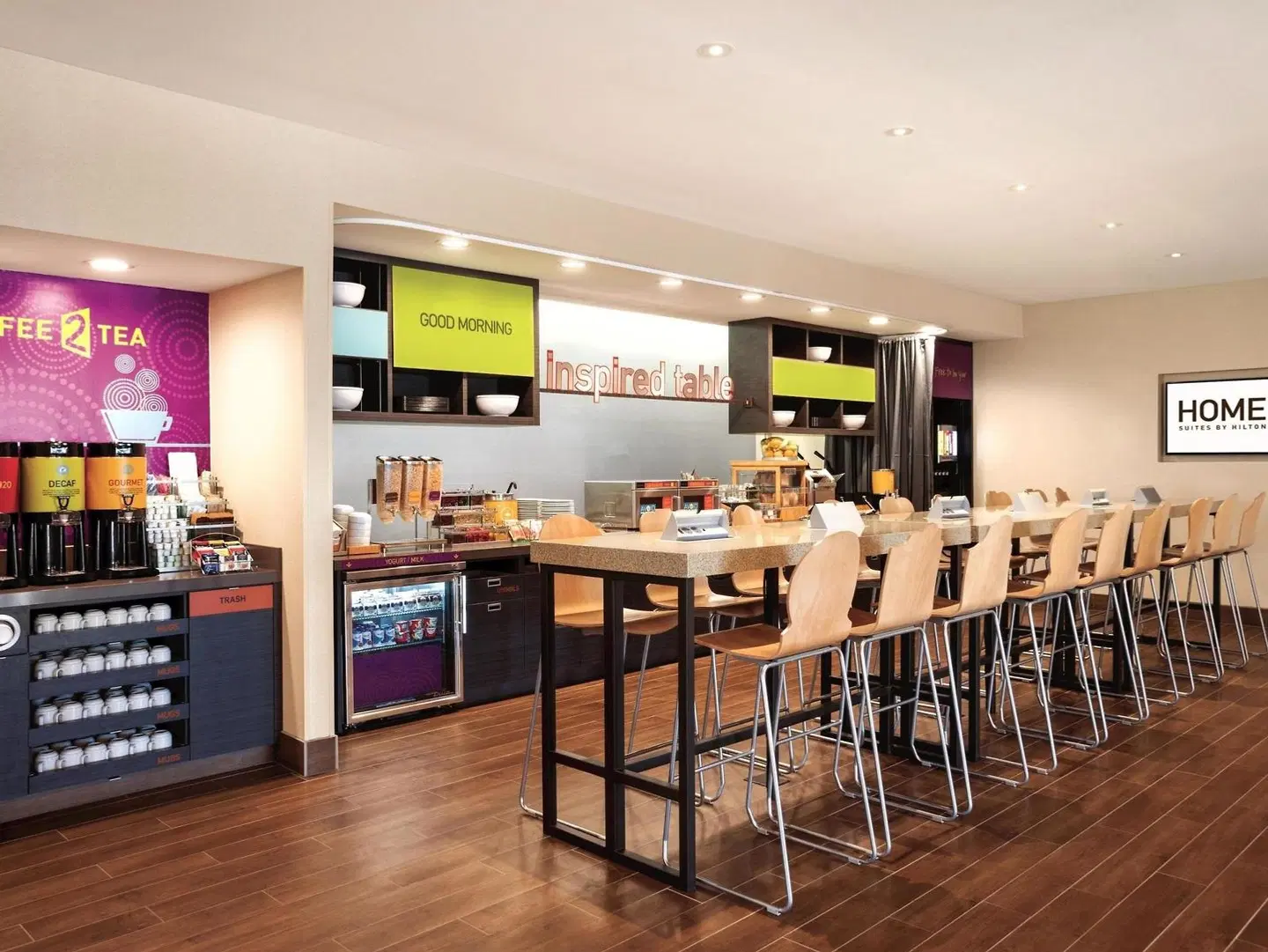 Home2 Suites by Hilton Lexington University / Medical Center Bar
