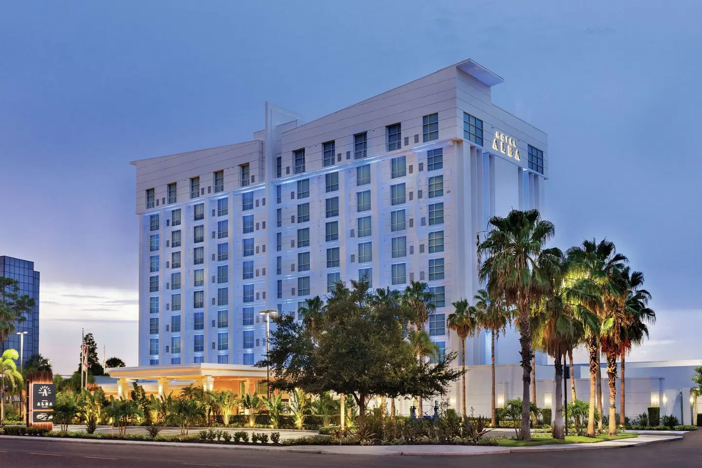 Hotel Alba Tampa, Tapestry Collection by Hilton EXTERIOR
