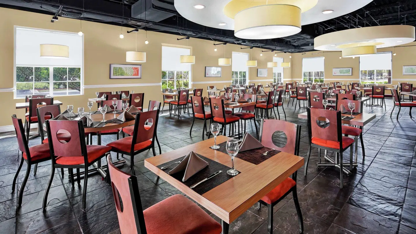 DoubleTree by Hilton Sunrise - Sawgrass Mills Restaurant