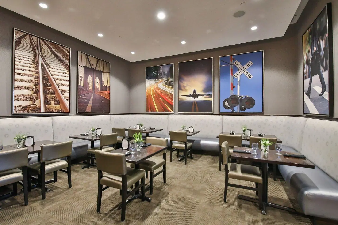 Crowne Plaza Providence - Warwick (Airport) by IHG Restaurant