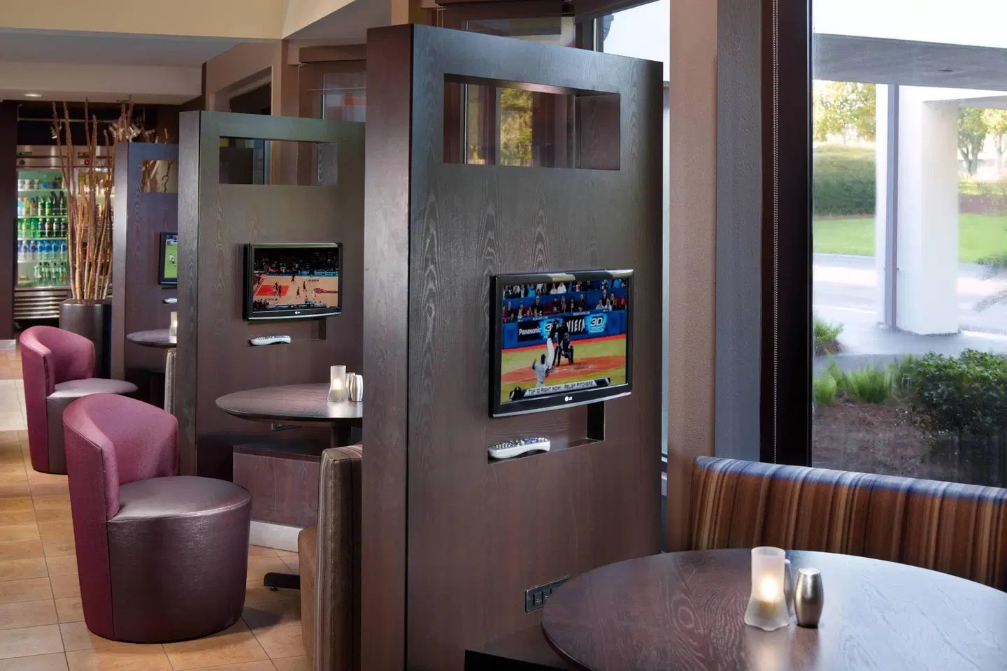 Courtyard by Marriott Tallahassee Downtown/Capitol Bar