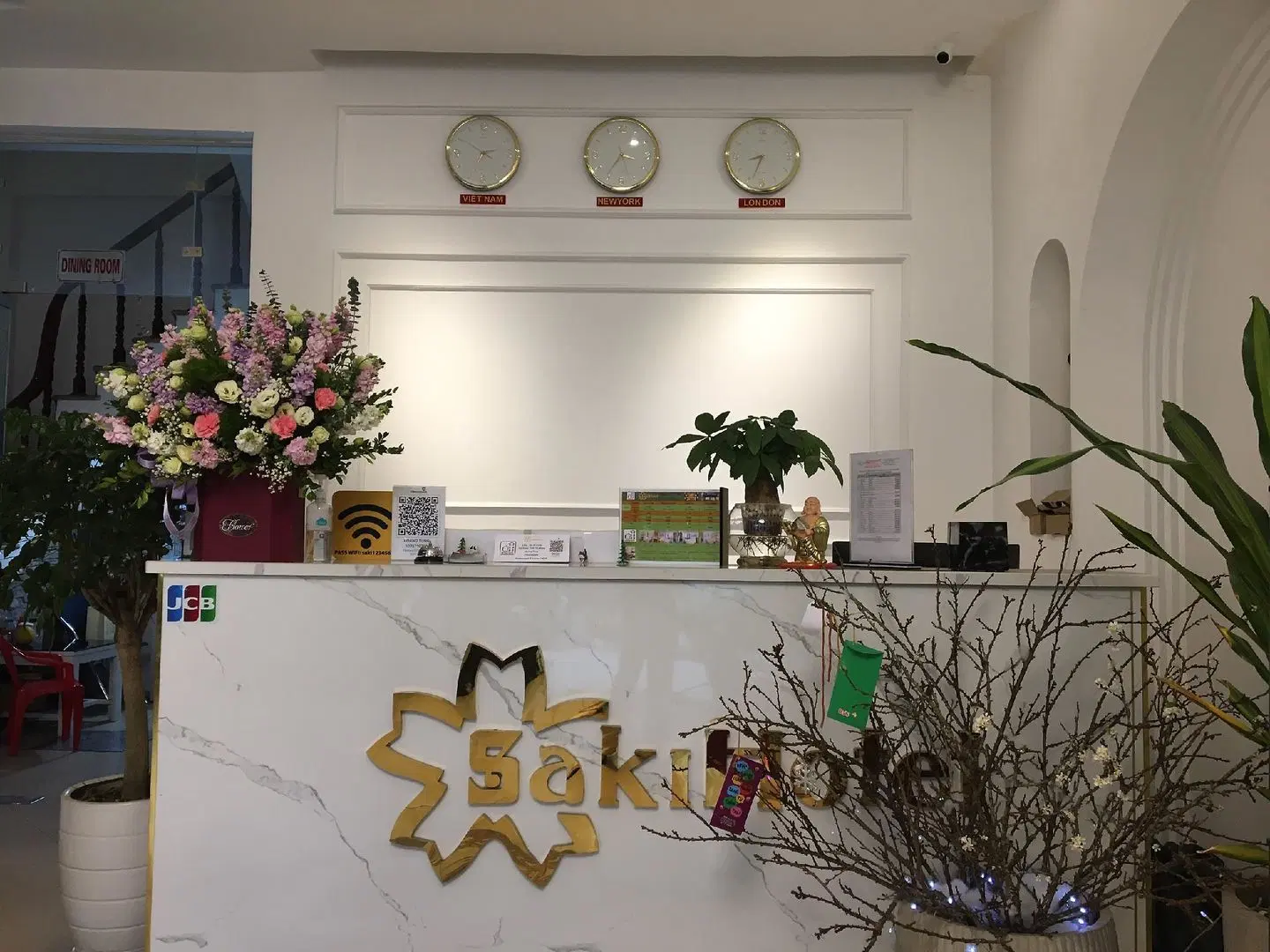 Saki Hotel LOUNGE_LOBBY