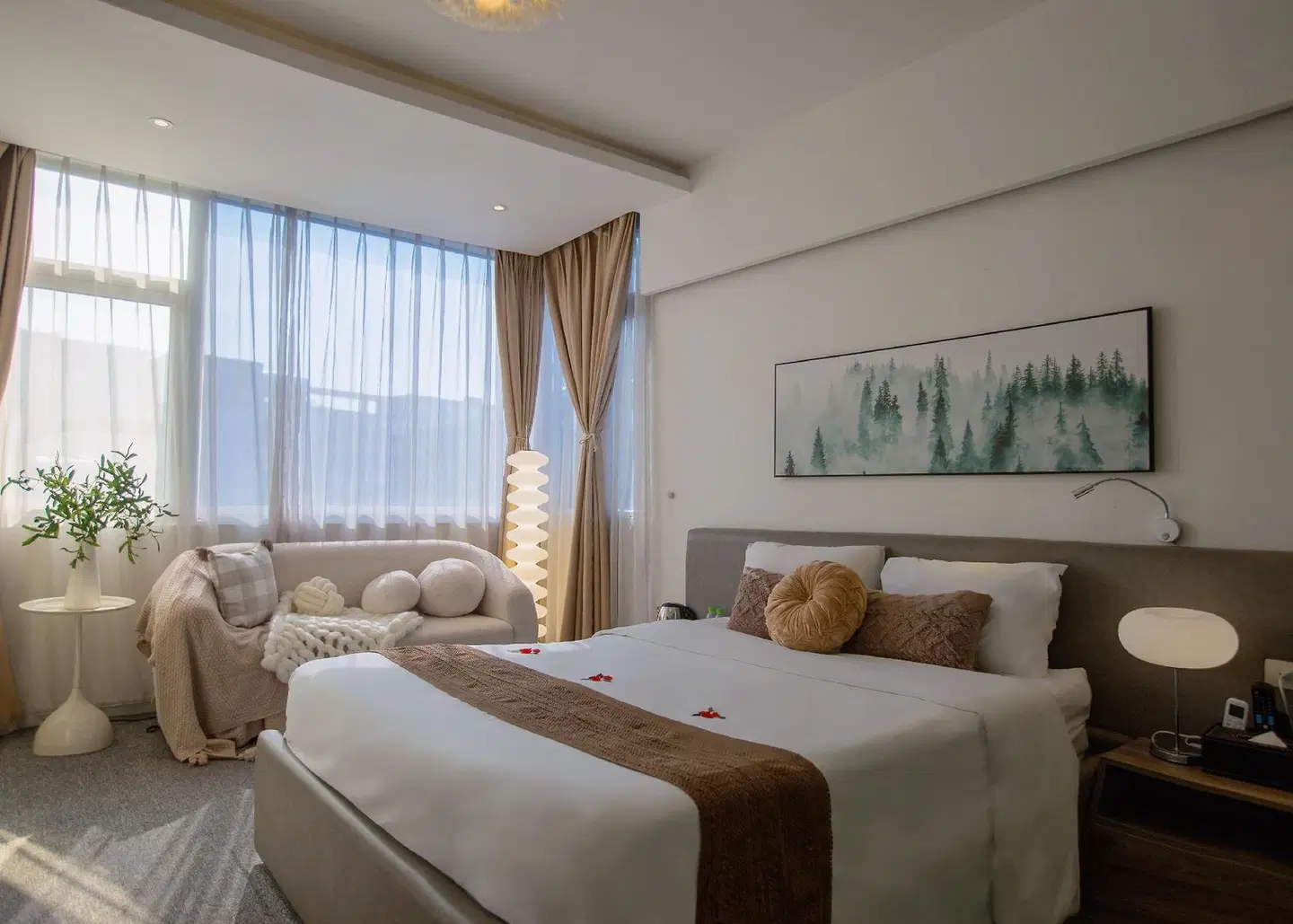 Saki Hotel ROOM_EXAMPLE