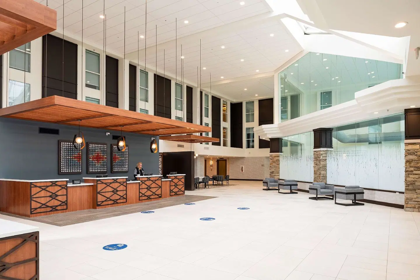 DoubleTree by Hilton Madison East LOUNGE_LOBBY