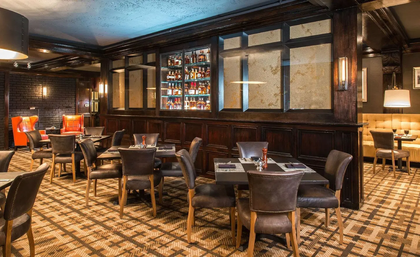 The Campbell House Lexington, Curio Collection by Hilton Bar