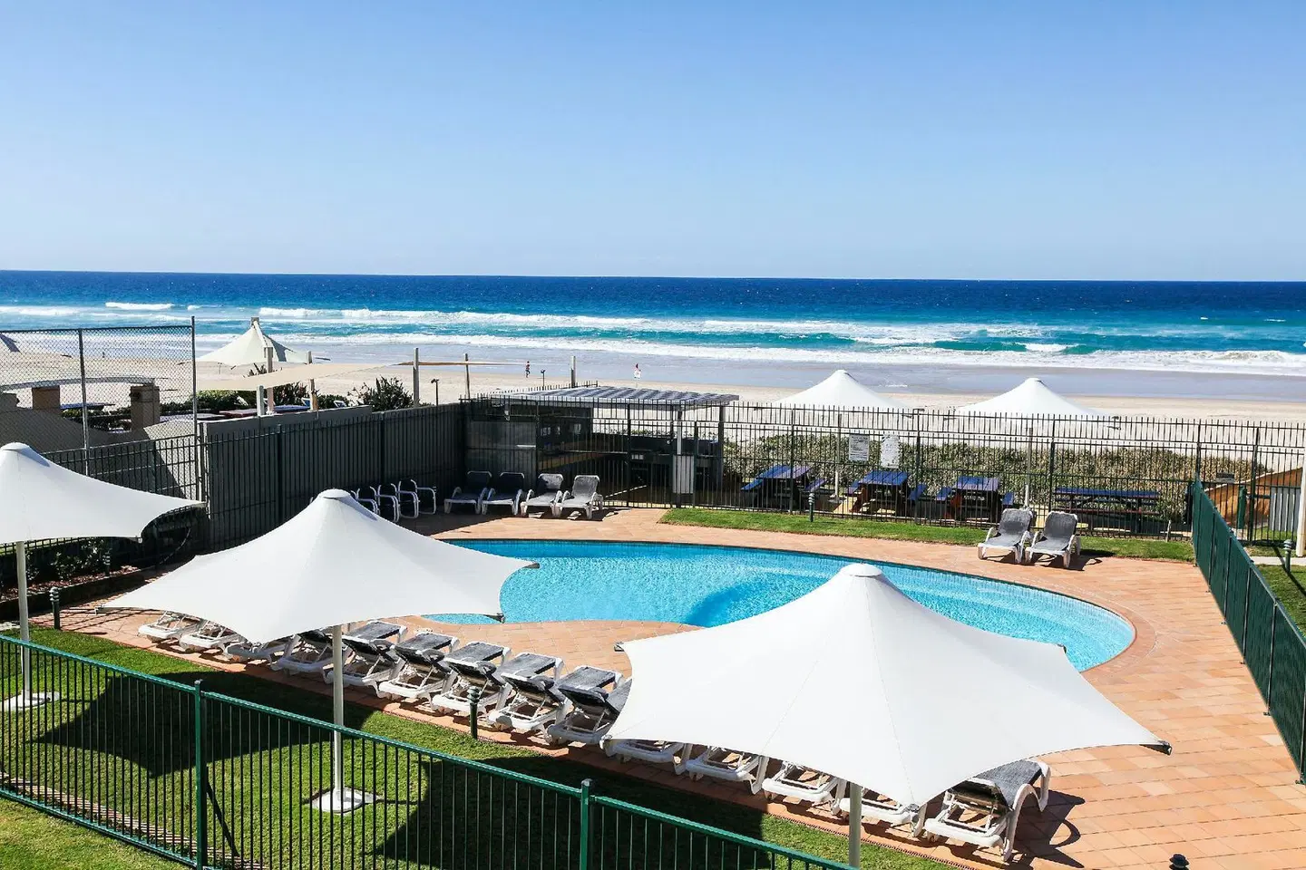 The Breakers OUTDOOR_POOL