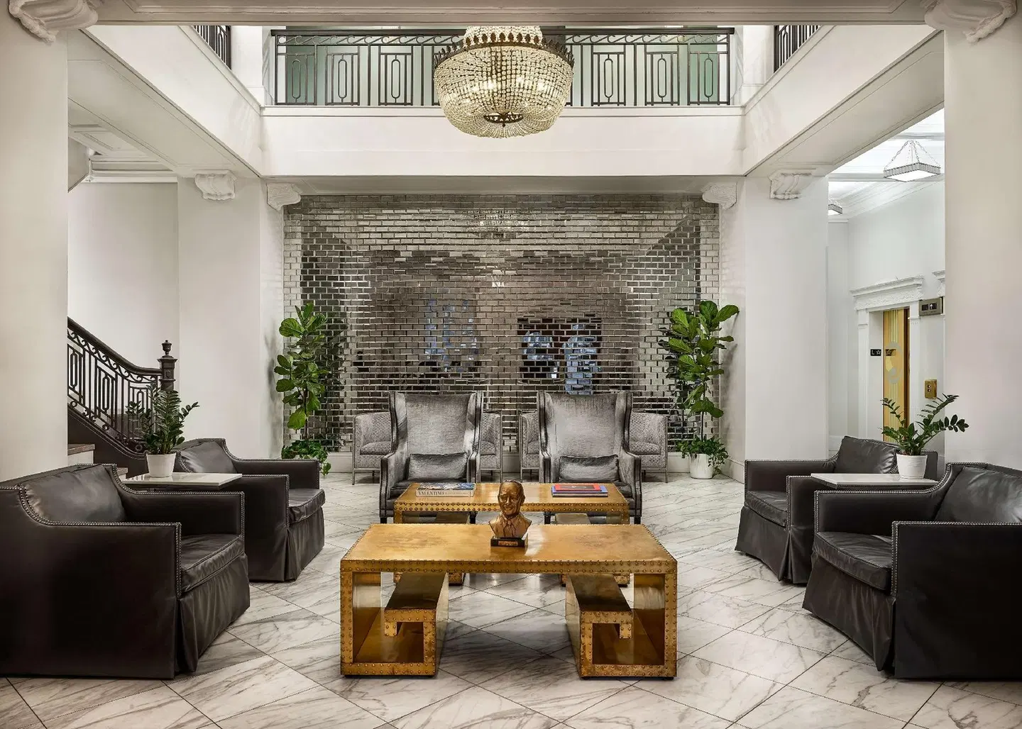 Redmont Hotel Birmingham, Curio Collection by Hilton LOUNGE_LOBBY