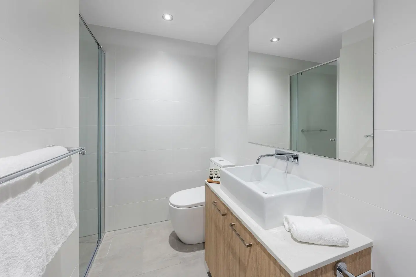 Avani Adelaide Residences Badezimmer