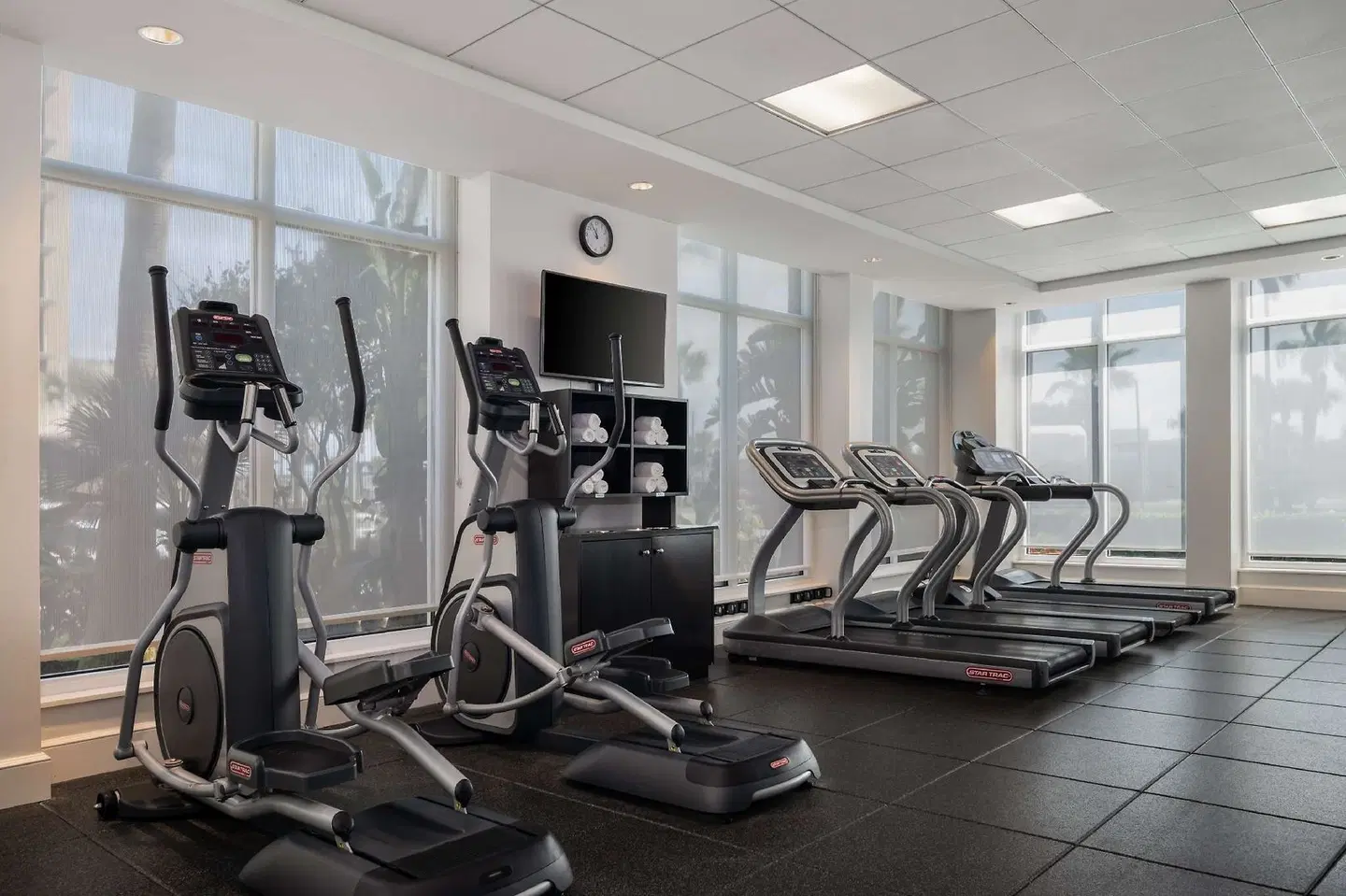 Hilton Garden Inn Daytona Beach Oceanfront SPORTS_AND_LEISURE