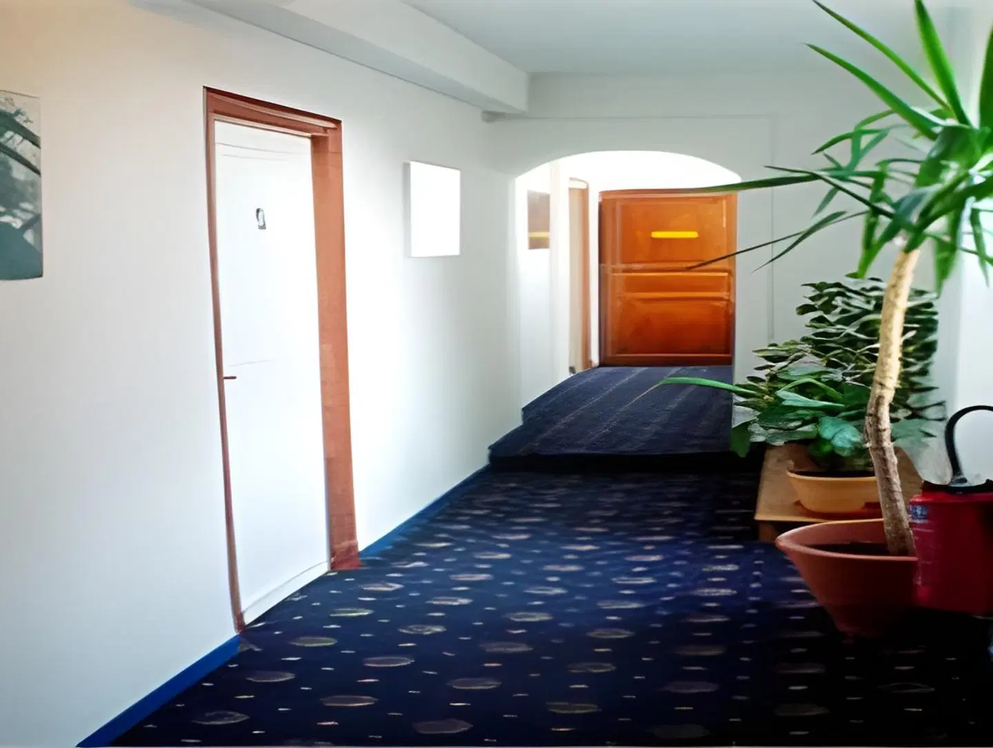 Central ROOM_EXAMPLE