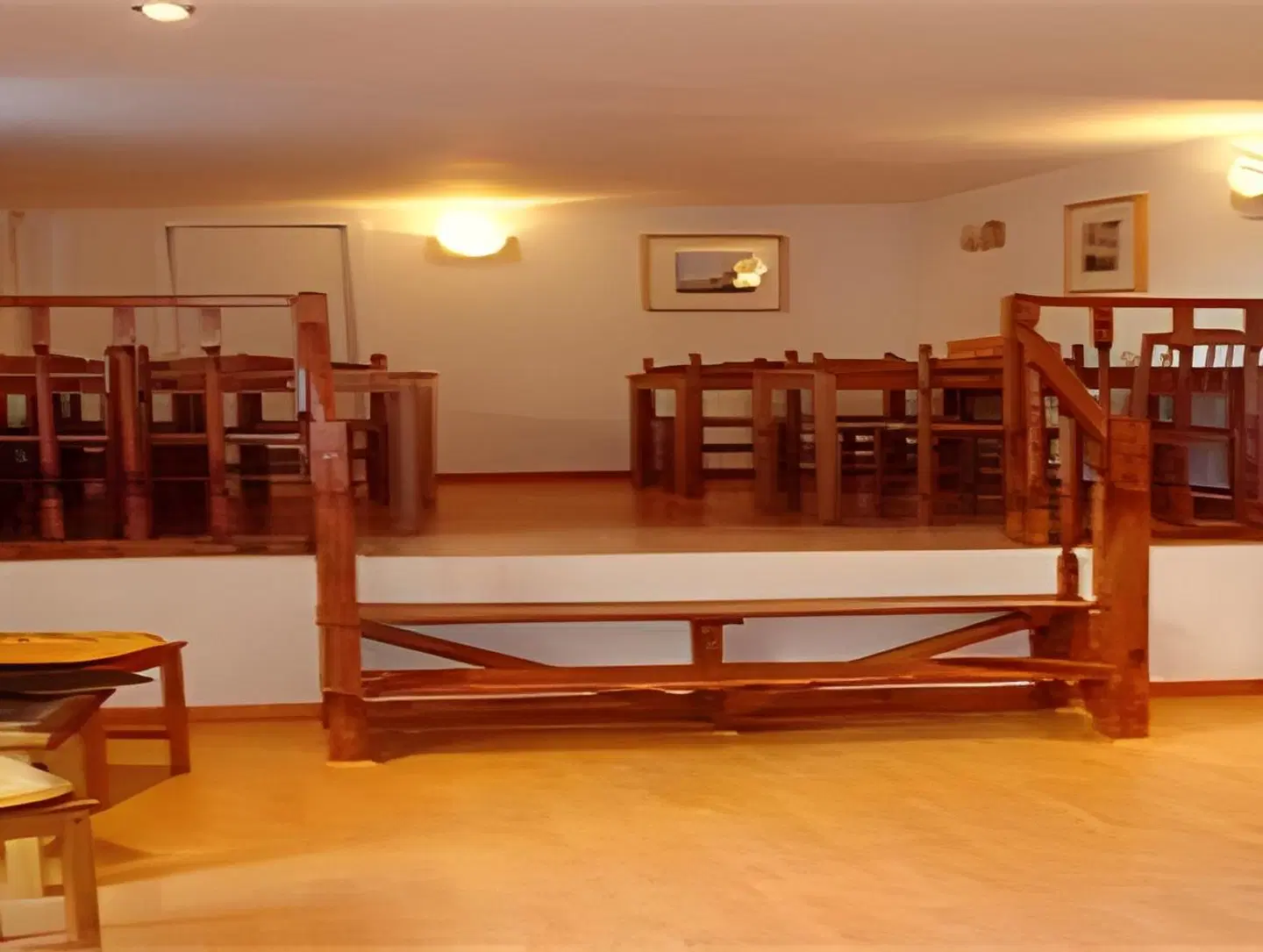 Central Bar