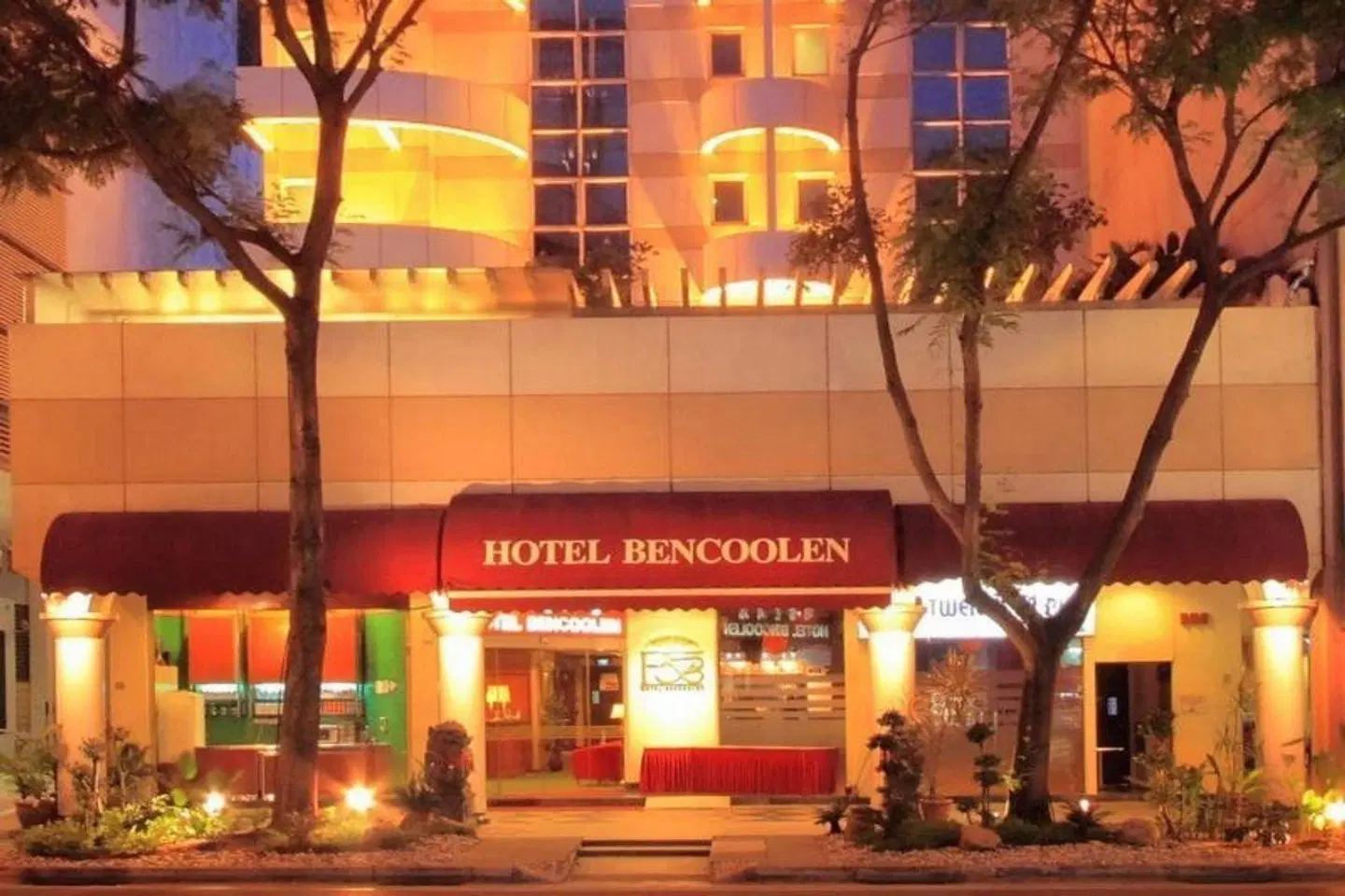 Hotel Bencoolen EXTERIOR