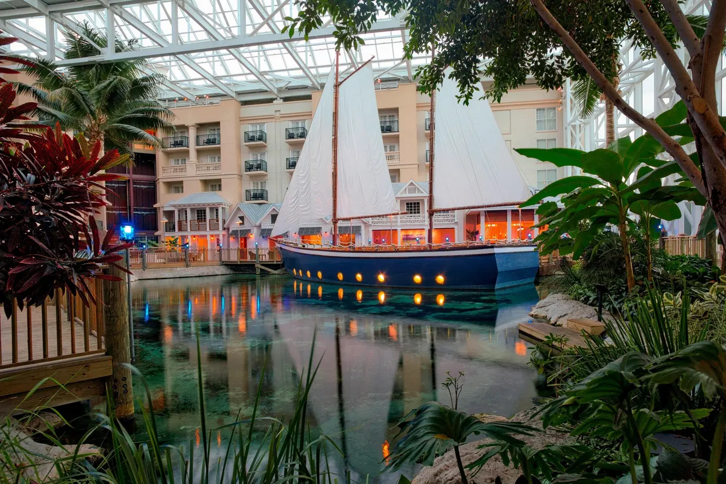 Gaylord Palms Resort & Convention Center EXTERIOR