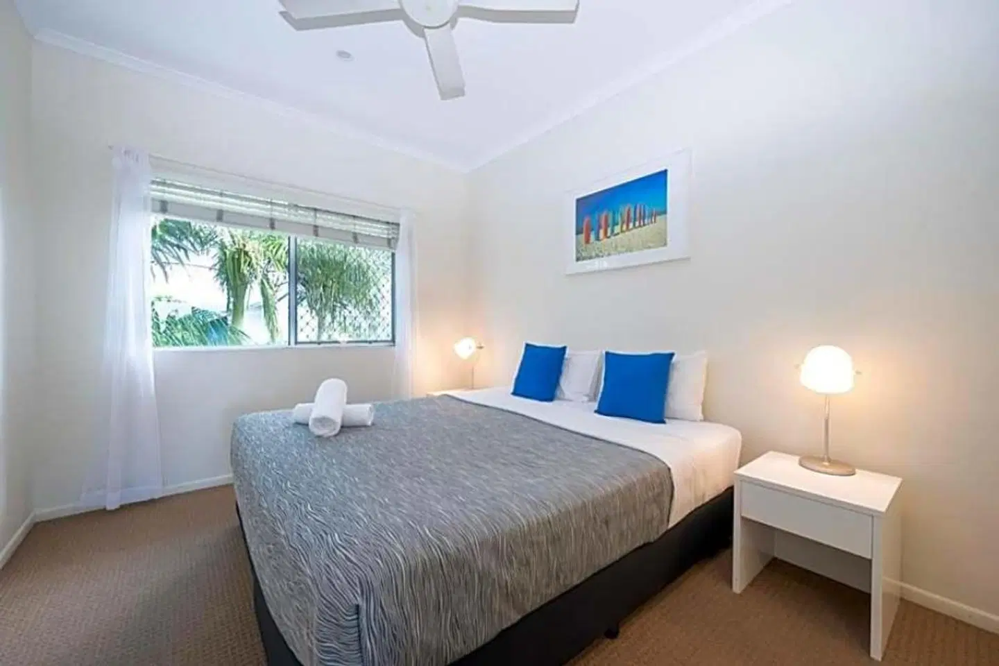 Endless Summer Resort ROOM_EXAMPLE