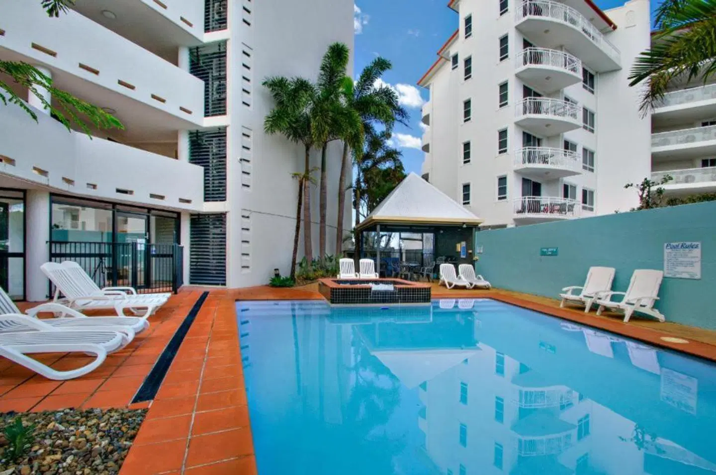 Ocean Boulevard OUTDOOR_POOL