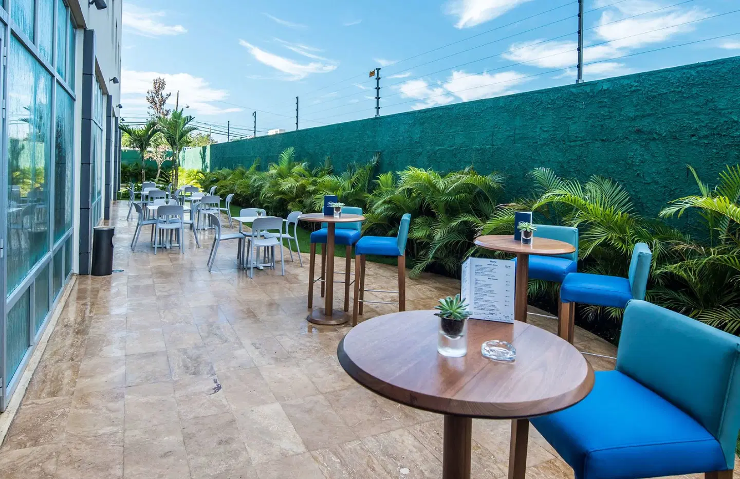 Hampton by Hilton Santo Domingo Airport Terrasse
