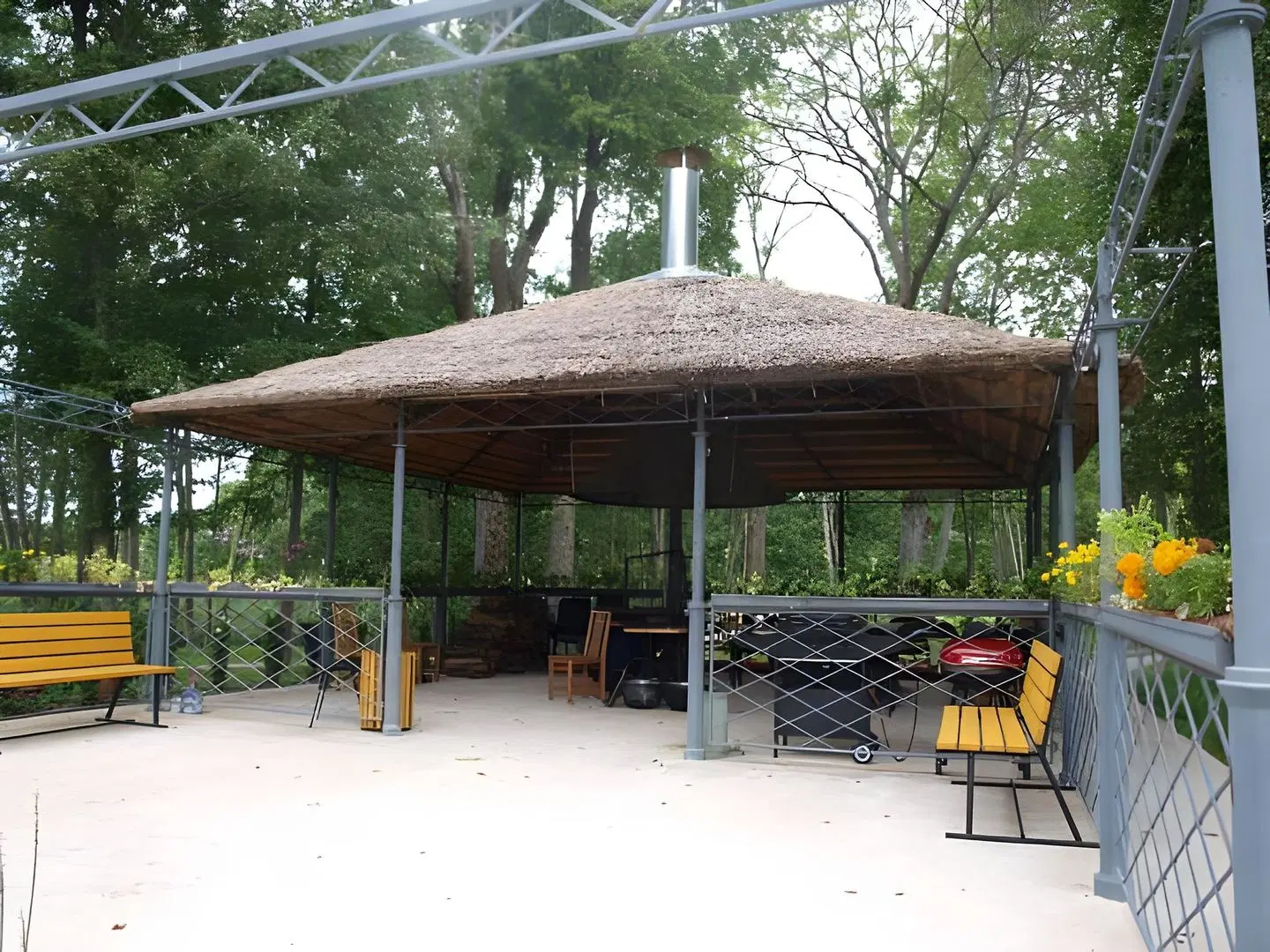 Guest House Kalnu p'poli Terrasse