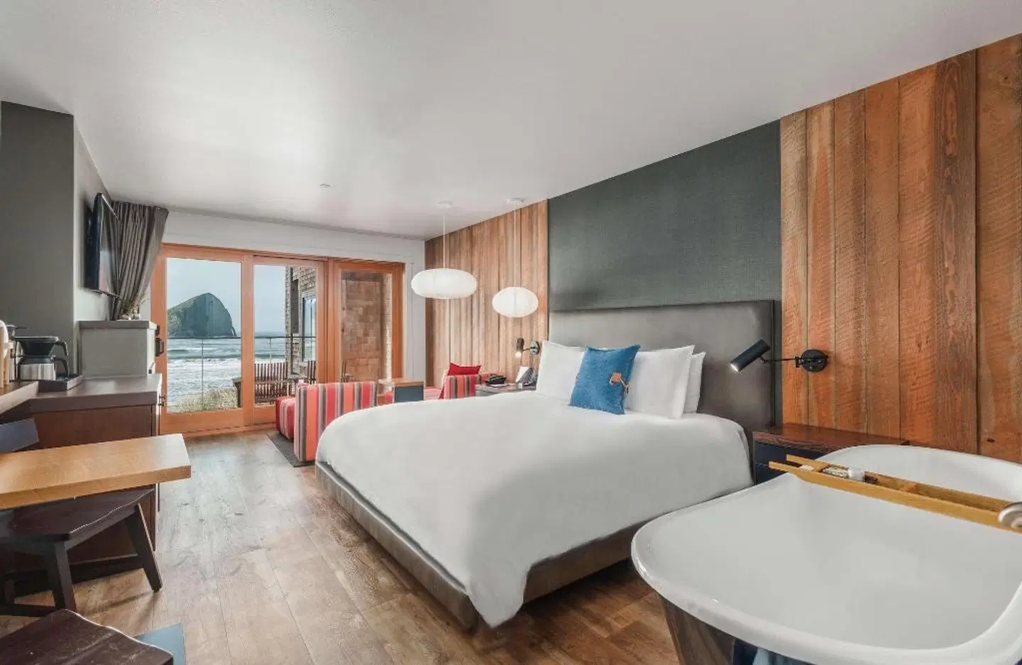 Headlands Coastal Lodge & Spa ROOM_EXAMPLE