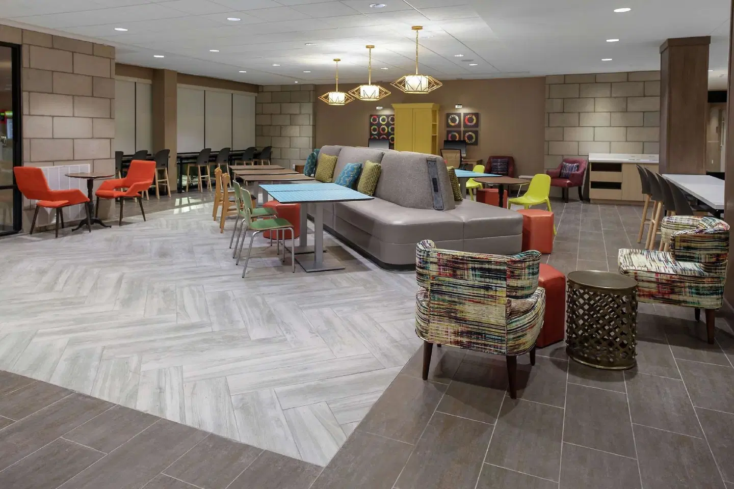 Home2 Suites by Hilton Louisville Airport Expo Center LOUNGE_LOBBY