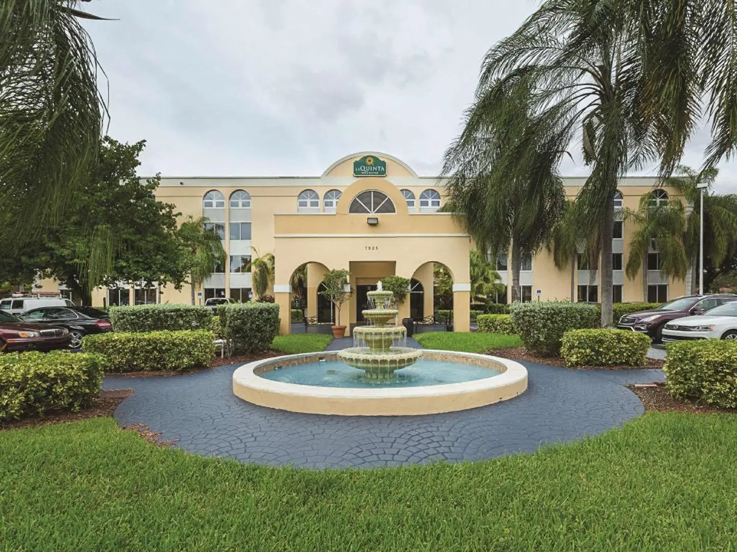 La Quinta Inn & Suites by Wyndham Miami Lakes HEALTH_BEAUTY