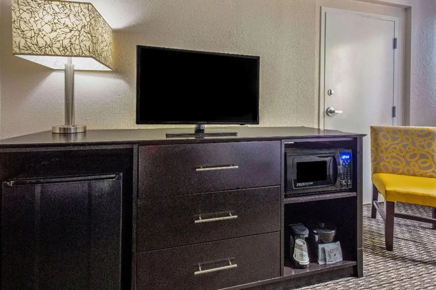 La Quinta Inn & Suites by Wyndham Miami Lakes ROOM_EXAMPLE