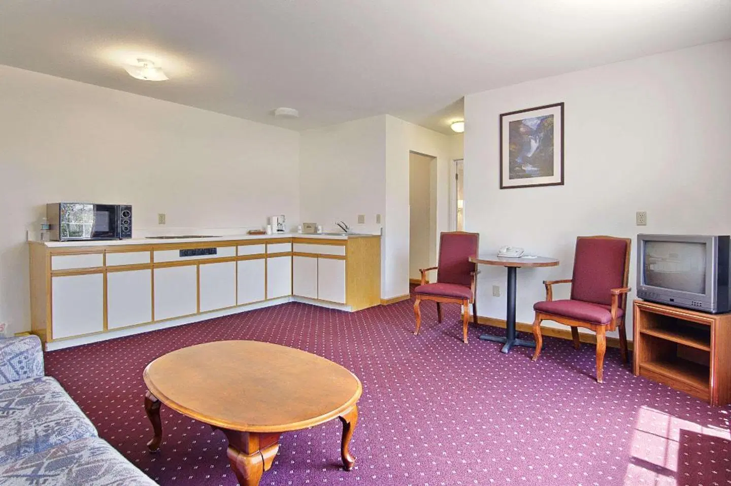 Days Inn & Suites by Wyndham Lolo LOUNGE_LOBBY