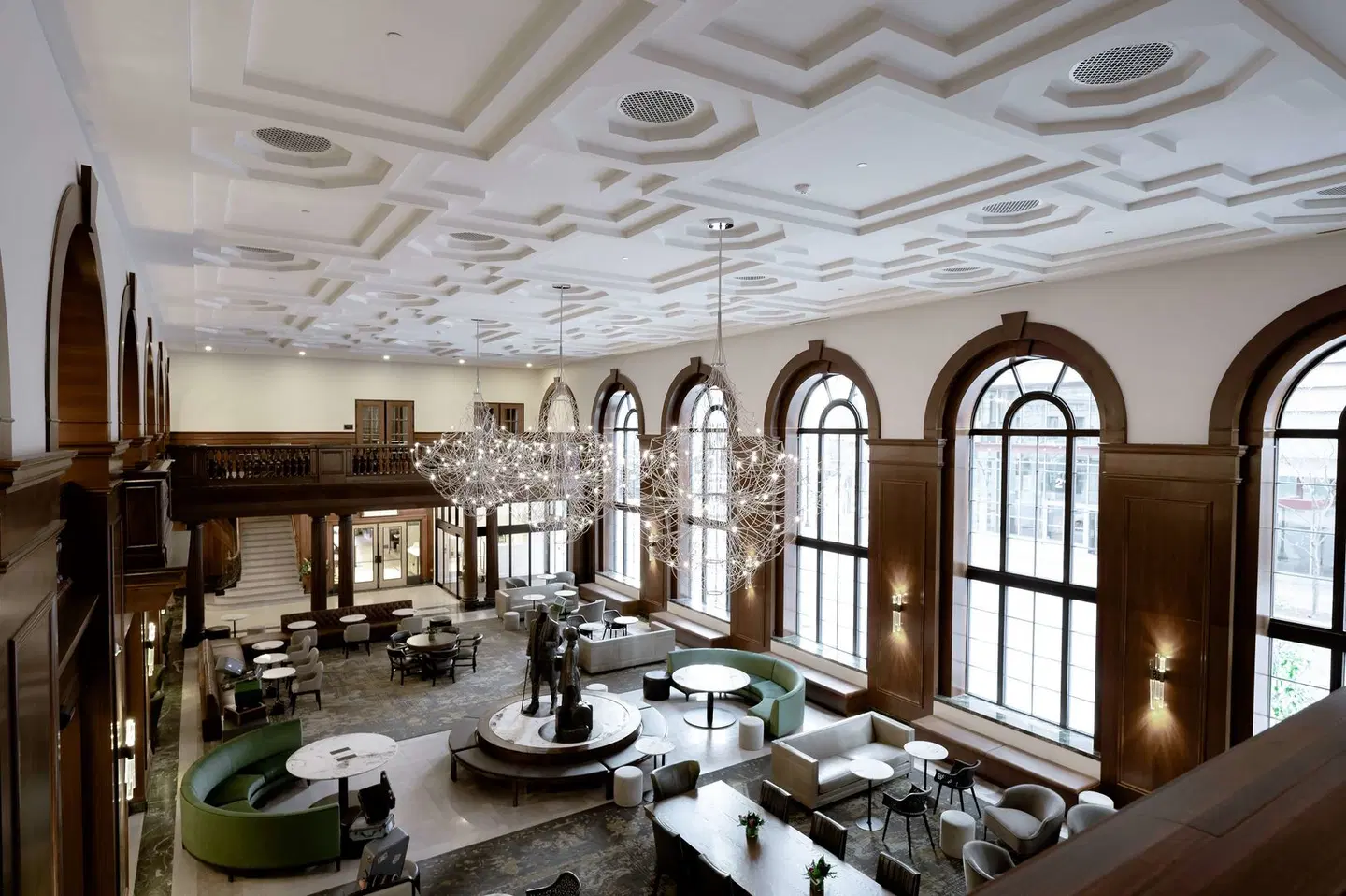 Hotel Fort Des Moines, Curio Collection by Hilton LOUNGE_LOBBY