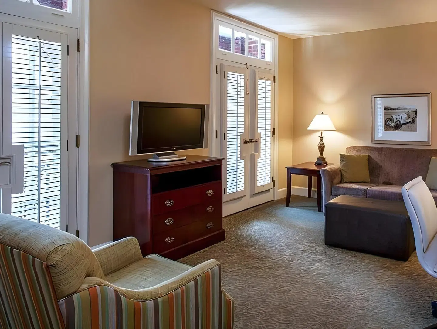 Hampton Inn & Suites Birmingham-Downtown-Tutwiler ROOM_EXAMPLE