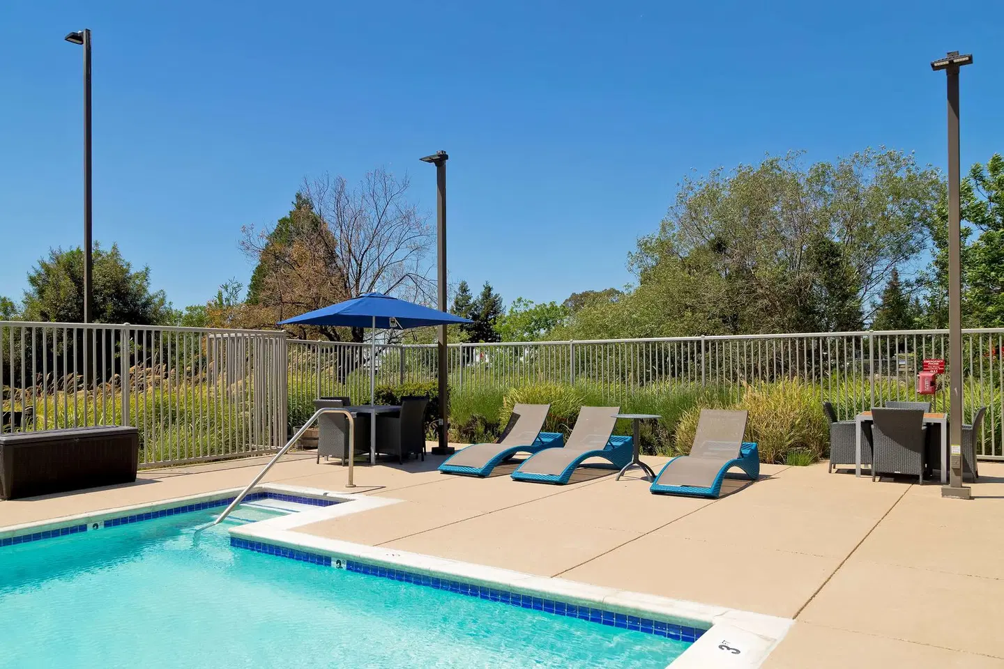 Hampton Inn & Suites Rohnert Park - Sonoma County OUTDOOR_POOL