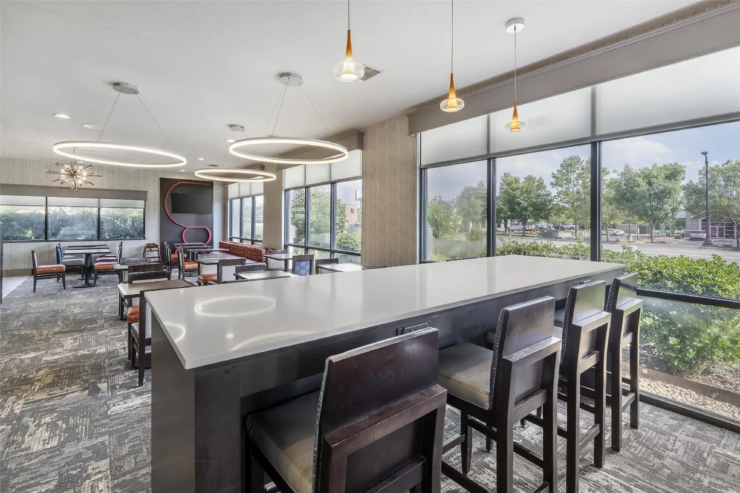 Best Western Plus Castlerock Inn & Suites Bar