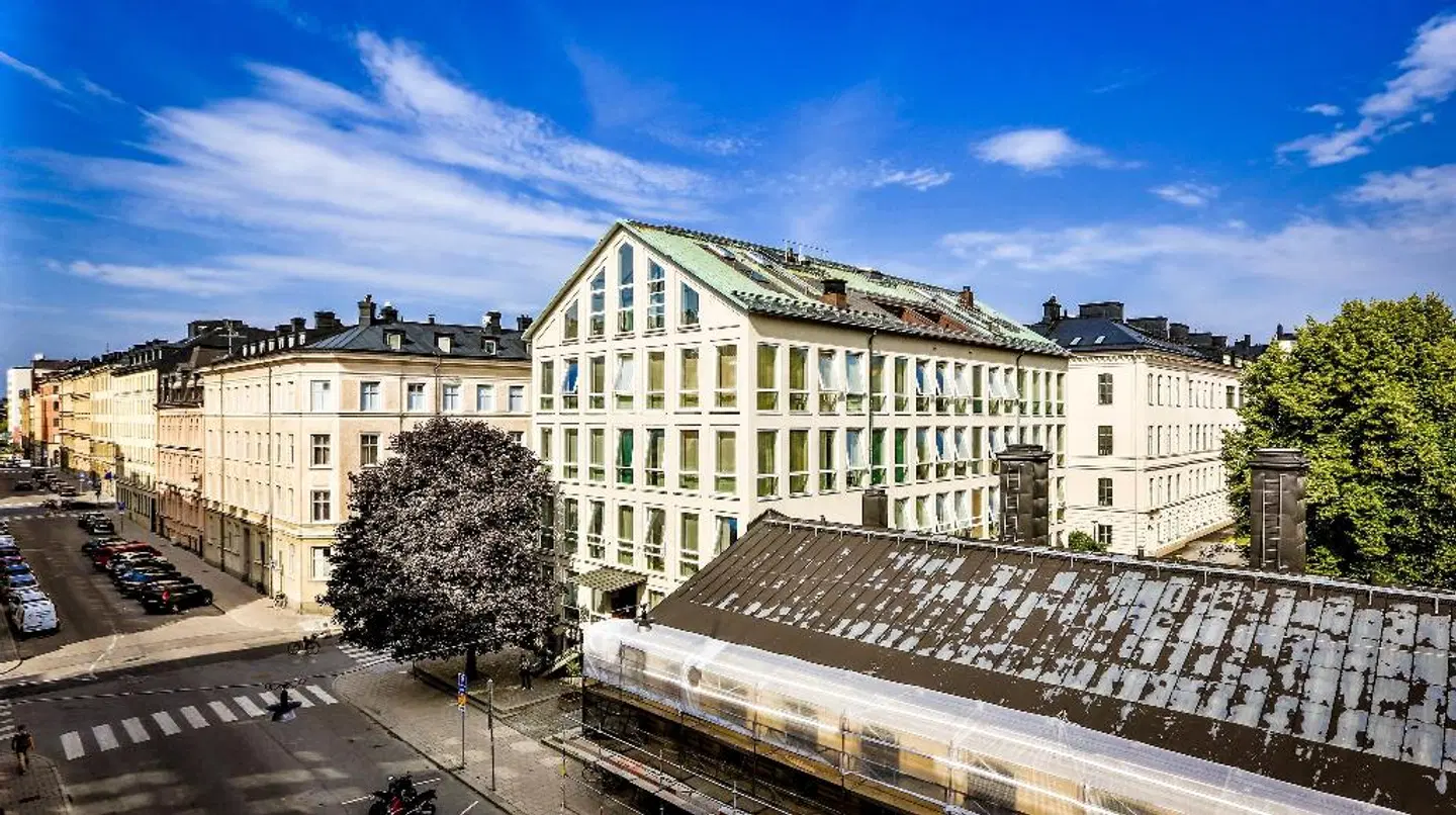 Corner Hotel EXTERIOR