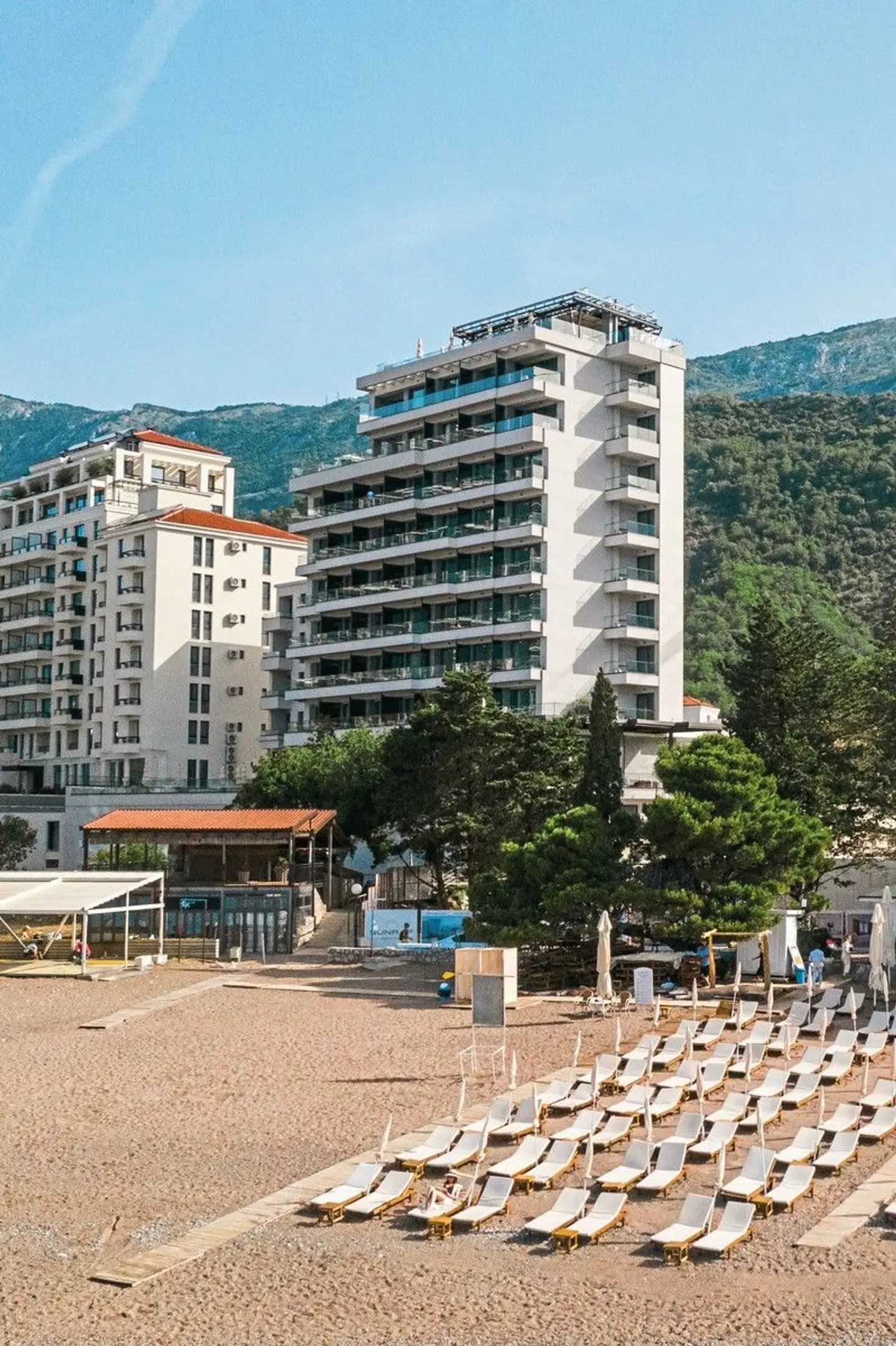 Katamare EXTERIOR