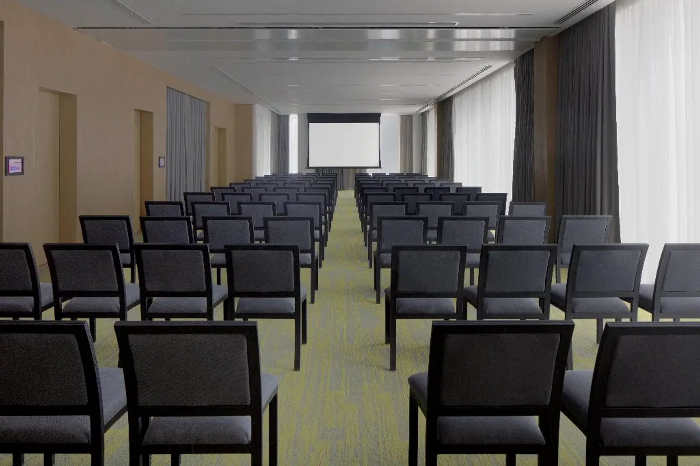Staybridge Suites Dubai Business Bay by IHG Konferenz