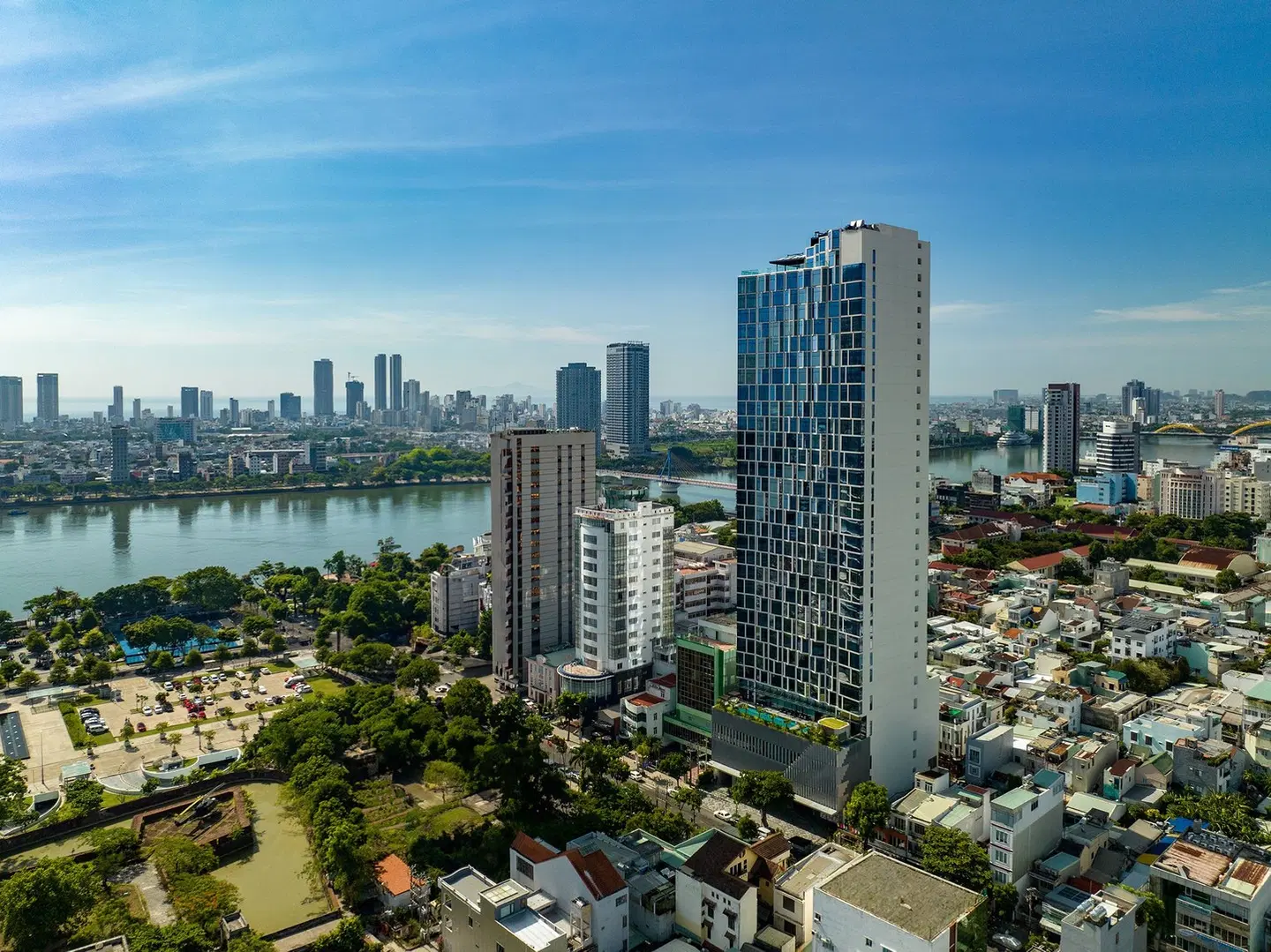 Crowne Plaza Danang City Centre EXTERIOR