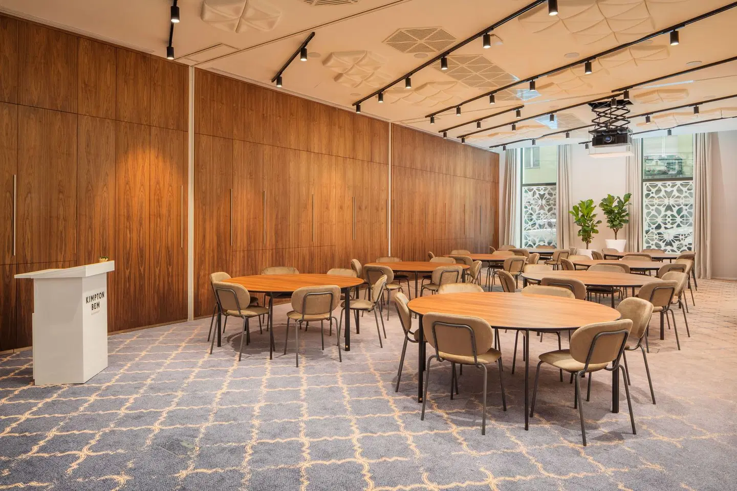 Kimpton Bem Budapest by IHG Konferenz