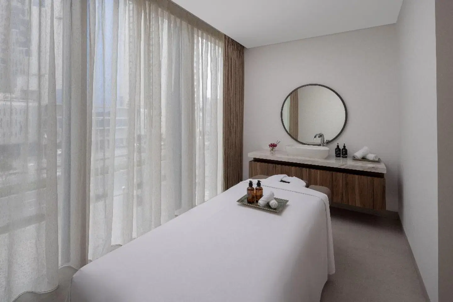 Staybridge Suites Dubai Business Bay by IHG Badezimmer