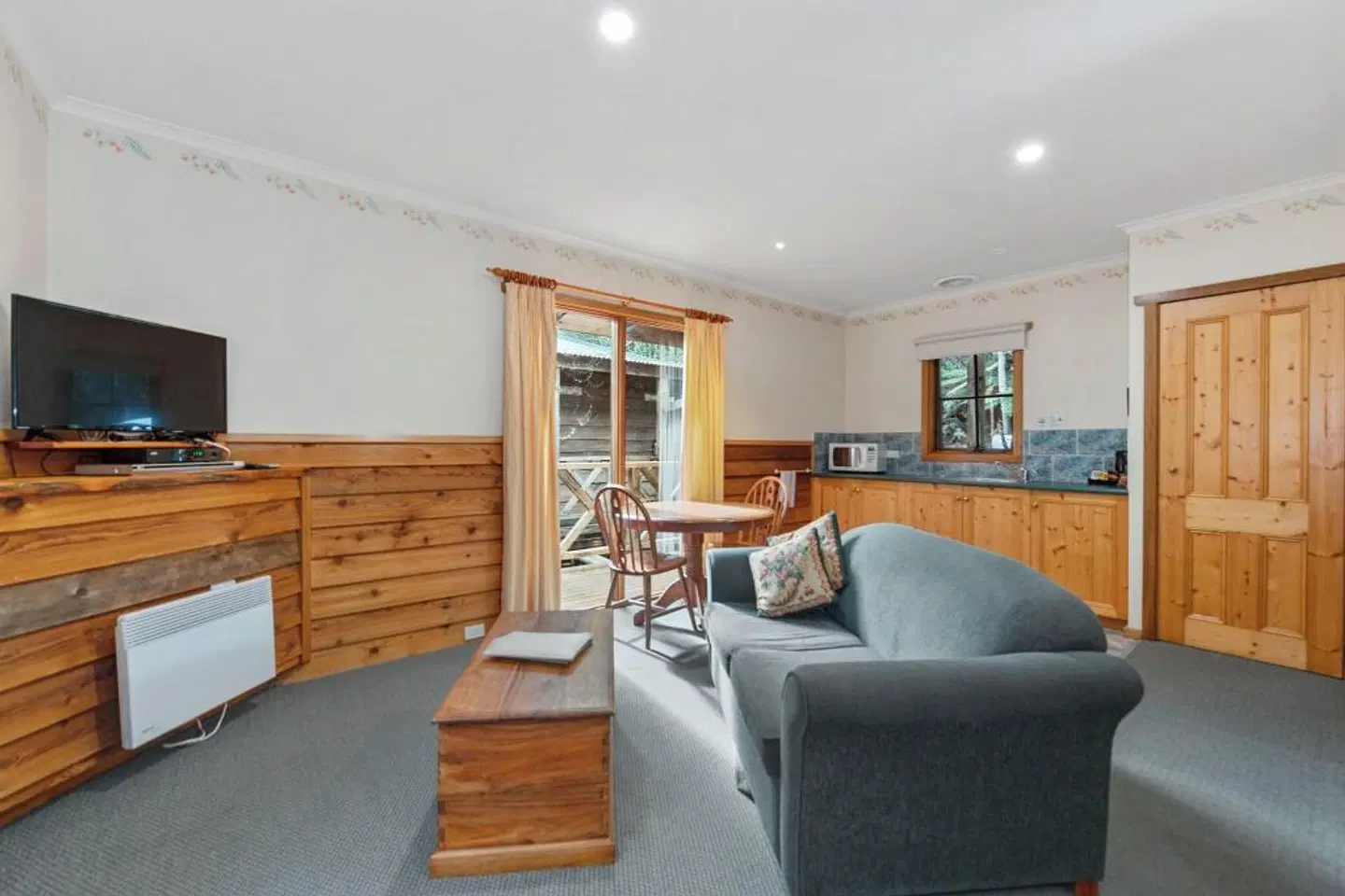 Cradle Forest Inn ROOM_EXAMPLE