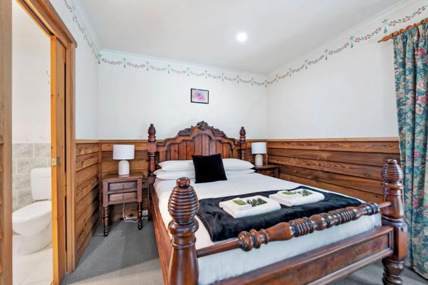 Cradle Forest Inn ROOM_EXAMPLE