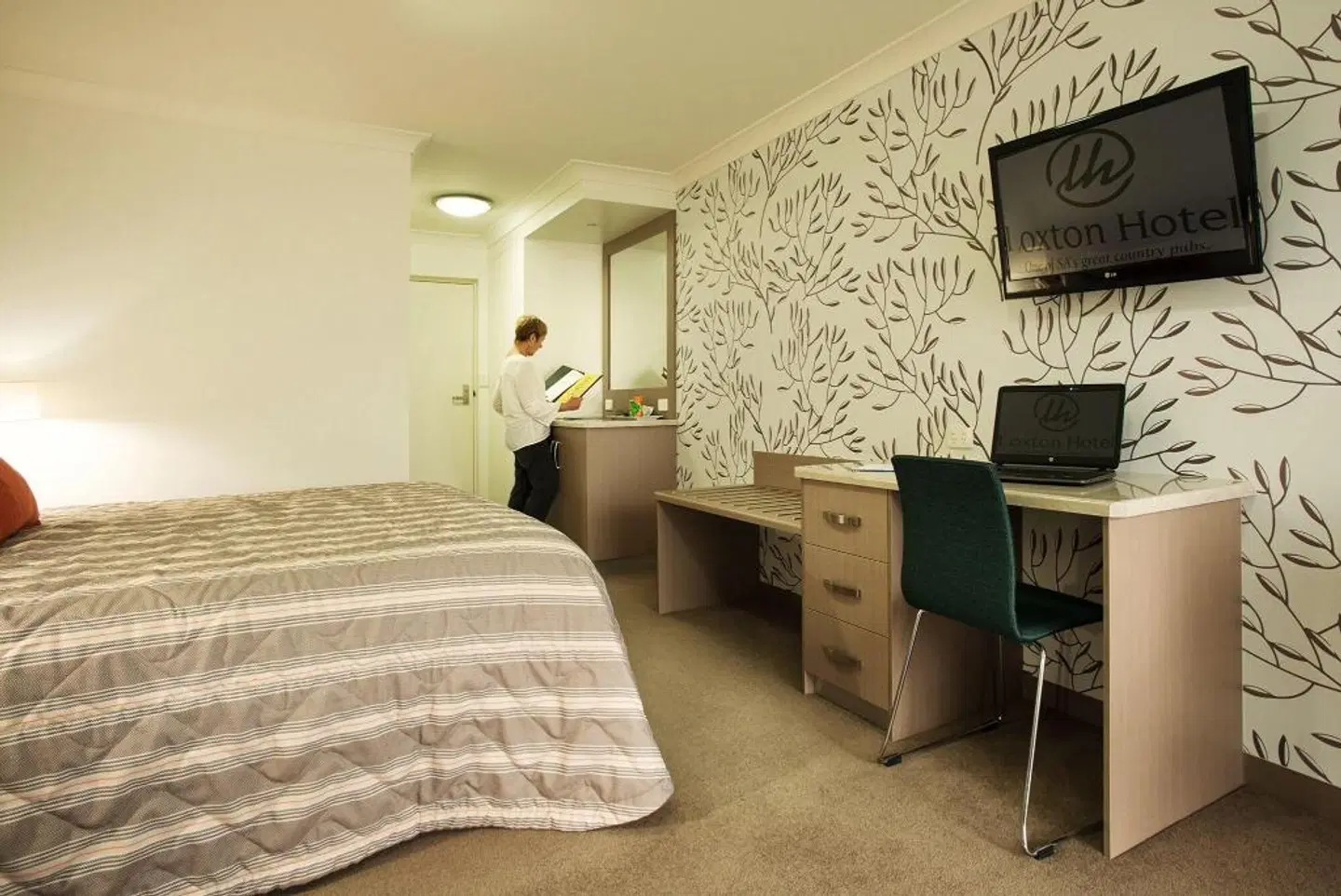 Loxton Community Hotel Motel ROOM_EXAMPLE