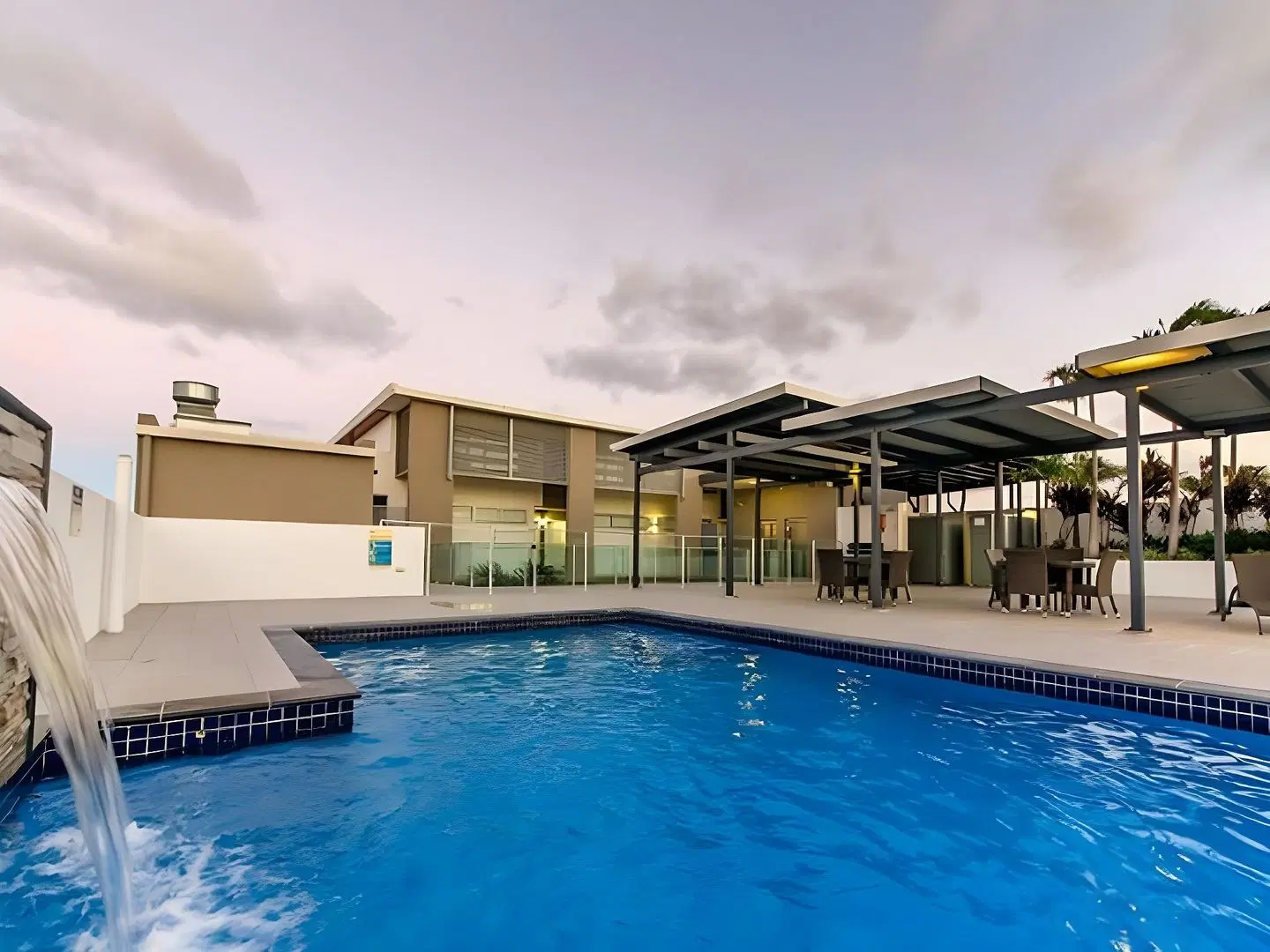 Echelon Apartments Yeppoon OUTDOOR_POOL