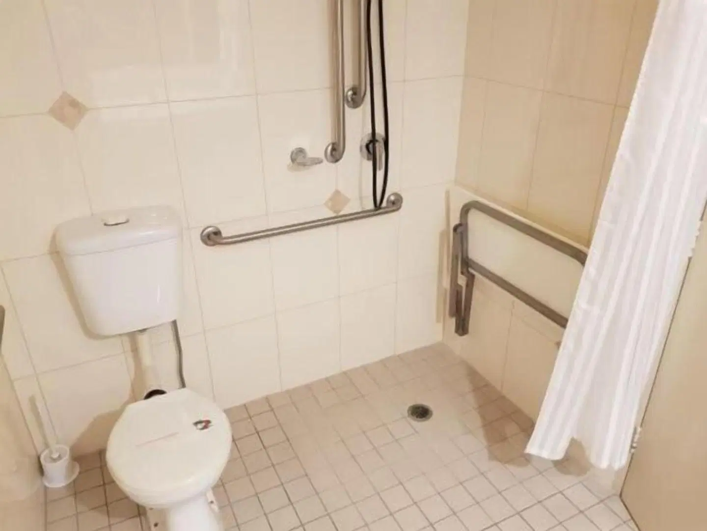 Nambour Heights Motel Badezimmer