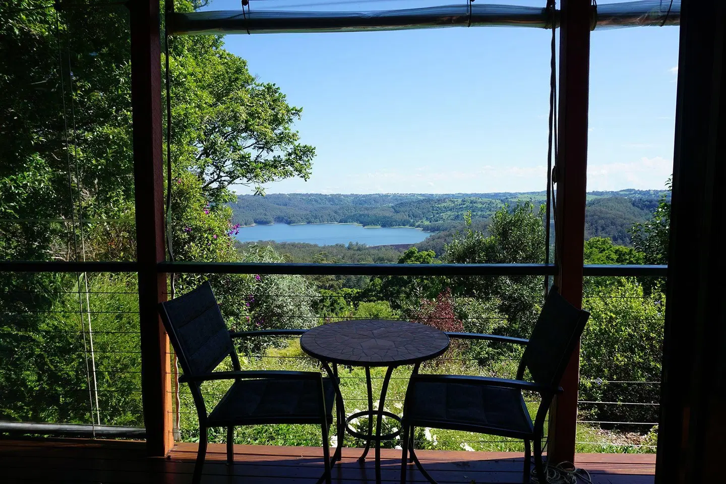 Montville Misty View Cottages Terrasse