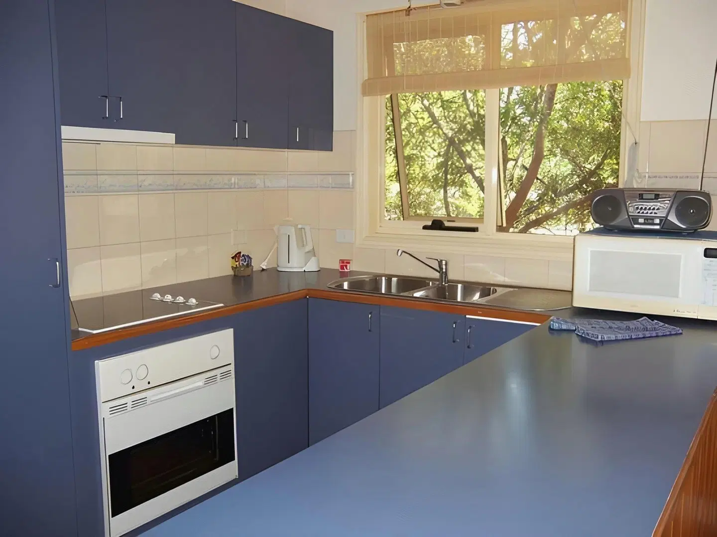 Lorne Bush House Cottages & Eco Retreats Badezimmer