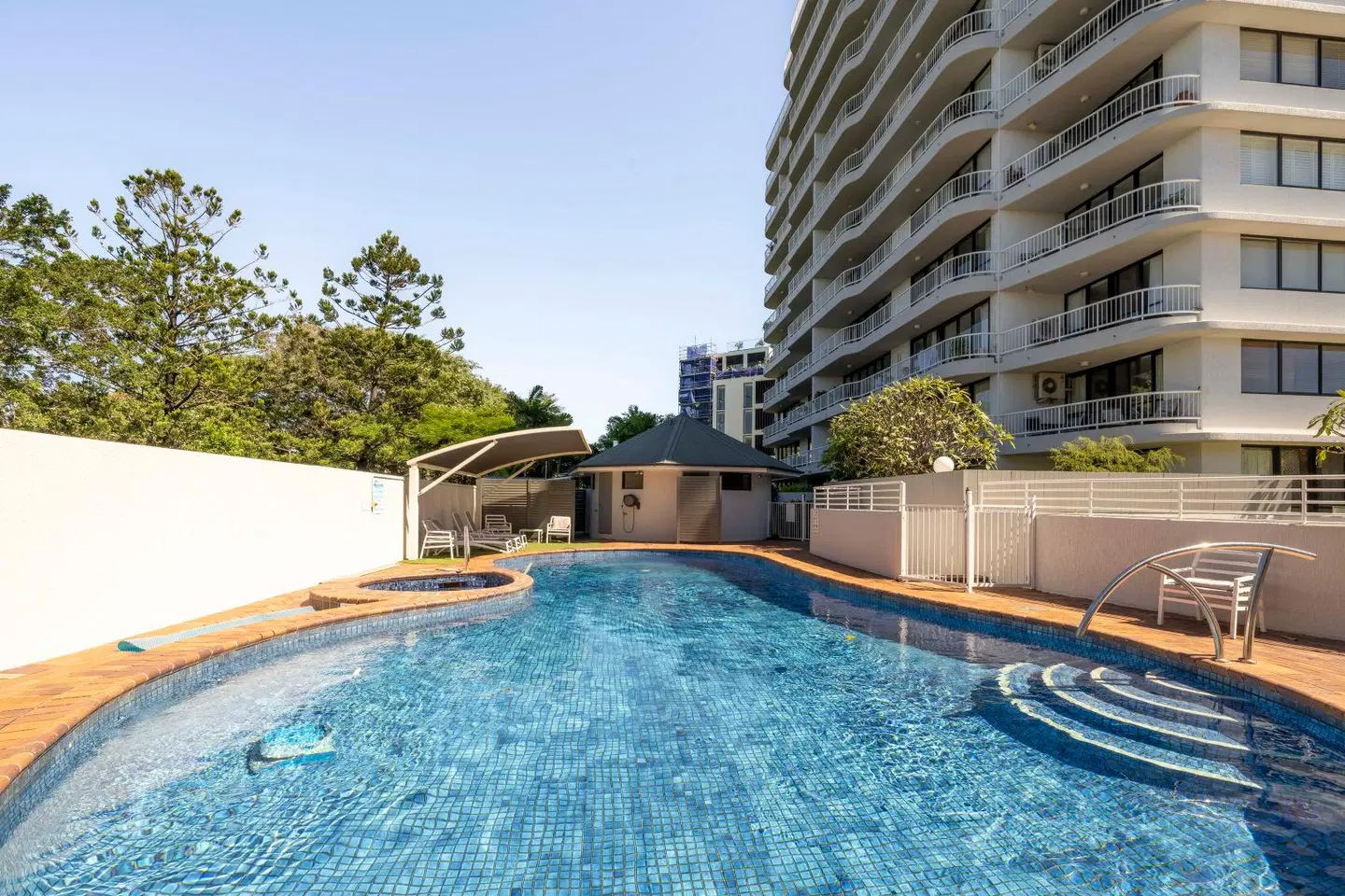 Kirribilli Riverfront Apartments OUTDOOR_POOL